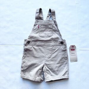 Levi’s New Short Overall in Khaki Beige NWT Size 18 M